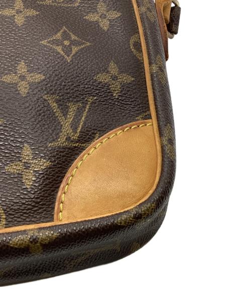 LOUIS VUITTON（ルイ ヴィトン）LOUIS VUITTON (ルイ ヴィトン) モノグラム・ダヌーヴ・ショルダーバッグ ブラウンの古着・服飾アイテム
