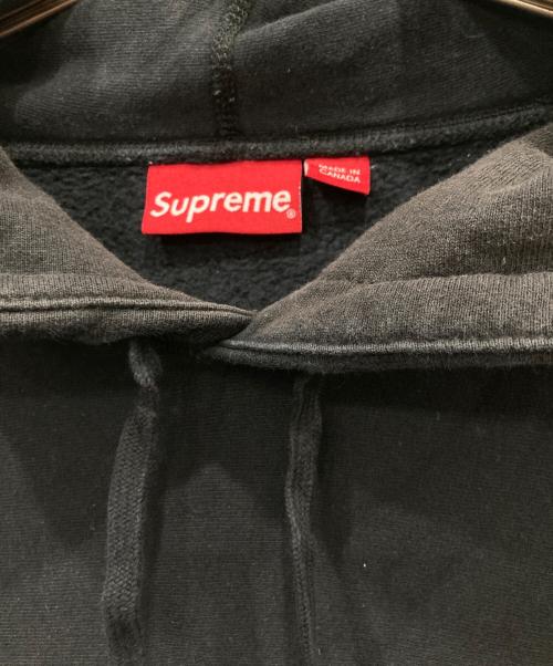 SUPREME（シュプリーム）Supreme (シュプリーム) KAWS (カウズ) Chalk Logo Hooded Sweatshirt ブラック サイズ:Lの古着・服飾アイテム