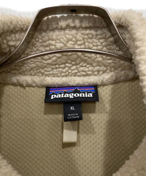 Patagonia（パタゴニア）Patagonia (パタゴニア) Ws Classic Retro-X Jkt アイボリー サイズ:XLの古着・服飾アイテム