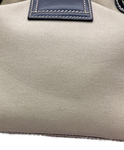 PRADA（プラダ）PRADA (プラダ) トートバッグ ベージュ×ブラックの古着・服飾アイテム