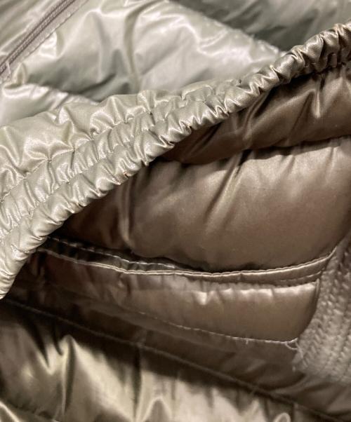ISSEY MIYAKE（イッセイミヤケ）ISSEY MIYAKE (イッセイミヤケ) ダウンジャケット カーキ サイズ:3の古着・服飾アイテム