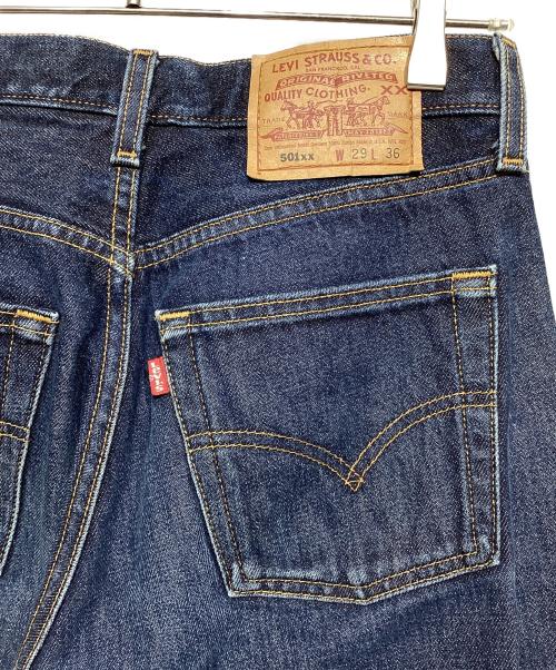 LEVI'S（リーバイス）LEVI'S (リーバイス) デニムパンツ インディゴ サイズ:73.5cm (W29)の古着・服飾アイテム
