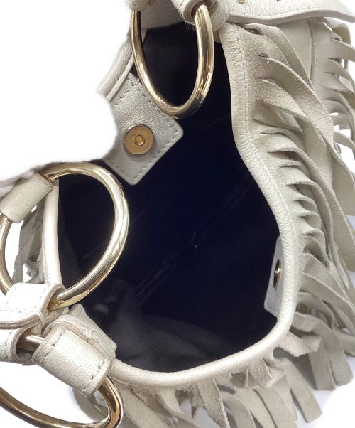 Yves Saint Laurent（イヴサンローラン）Yves Saint Laurent (イヴサンローラン) リヴゴーシュフリンジチェーンレザーショルダーバッグ ホワイトの古着・服飾アイテム