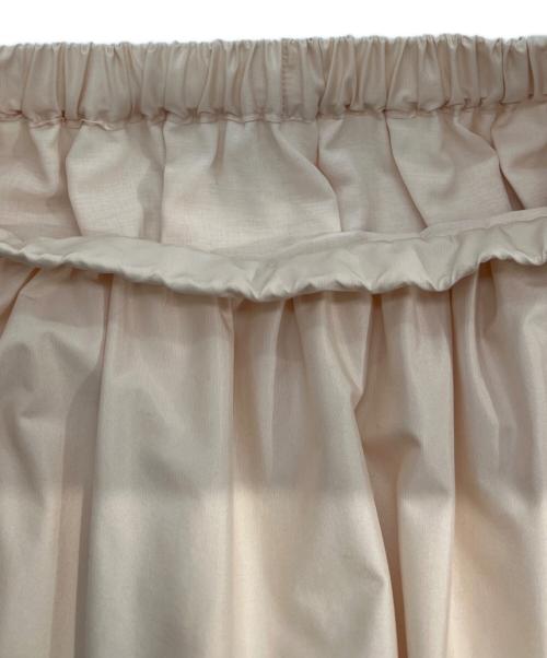 SEVEN TEN by MIHO KAWAHITO（セブン テン バイ ミホ カワヒト）SEVEN TEN by MIHO KAWAHITO (セブン テン バイ ミホ カワヒト) カラーティアードスカート アイボリー サイズ:Sの古着・服飾アイテム