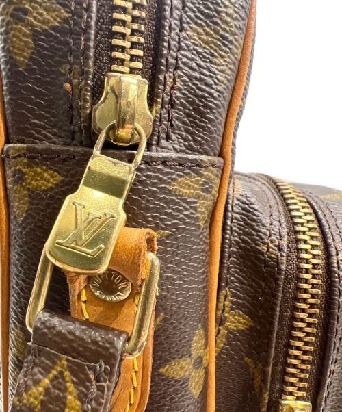 LOUIS VUITTON（ルイ ヴィトン）LOUIS VUITTON (ルイ ヴィトン) ショルダーバッグ ブラウンの古着・服飾アイテム