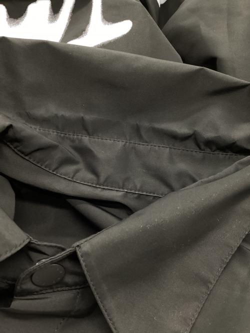 HERON PRESTON（ヘロンプレストン）HERON PRESTON (ヘロンプレストン) スローガン プリント ショートスリーブ シャツ ブラック サイズ:Mの古着・服飾アイテム