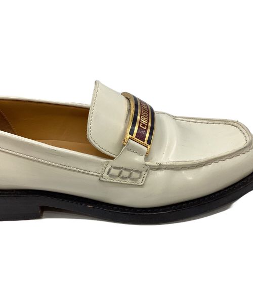Christian Dior（クリスチャン ディオール）Christian Dior (クリスチャン ディオール) 21AWロゴプレートローファー ホワイト サイズ:36Dの古着・服飾アイテム