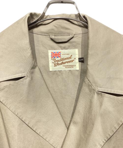 Traditional Weatherwear（トラディショナルウェザーウェア）Traditional Weatherwear (トラディショナルウェザーウェア) ガウンコート ベージュ サイズ:40の古着・服飾アイテム