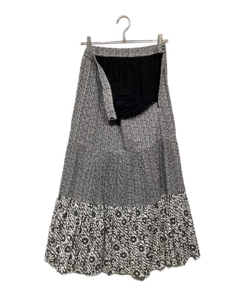 sara mallika（サラマリカ）sara mallika (サラマリカ) DOUBLE FLOWER PRINT SKIRT　020311SA2 チャコールグレー サイズ:不明の古着・服飾アイテム