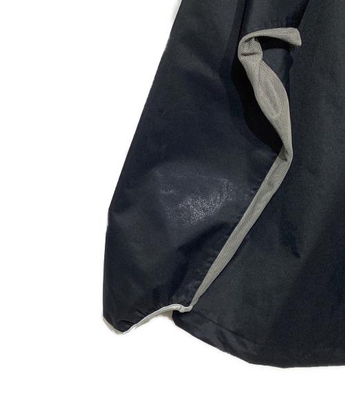 sun barrier100（サンバリア100）sun barrier100 (サンバリア100) マウンテンパーカー ブラック サイズ:FREEの古着・服飾アイテム