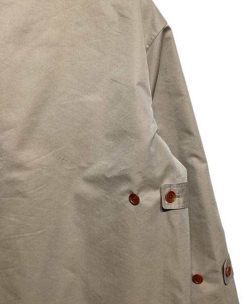 Cabaret Poval（キャバレーポバール）Cabaret Poval (キャバレーポバール) REVERSIBLE VENTILE COAT ベージュ×ホワイト サイズ:Lの古着・服飾アイテム