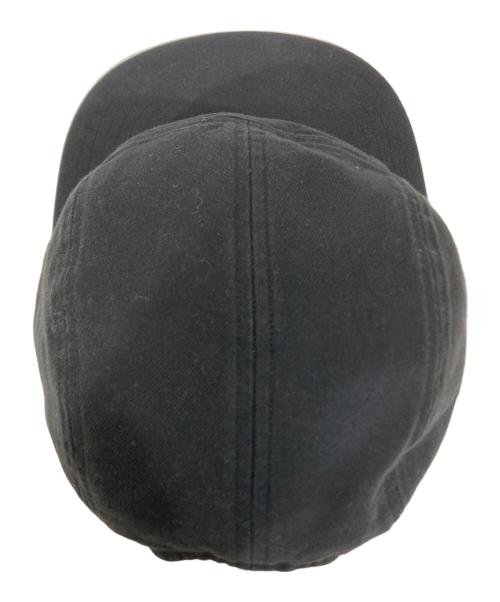UNIVERSAL PRODUCTS.（ユニバーサルプロダクツ）UNIVERSAL PRODUCTS. (ユニバーサルプロダクツ) COMES AND GOES (カムズアンドゴーズ) 6PANEL BASEBALL CAP ブラックの古着・服飾アイテム