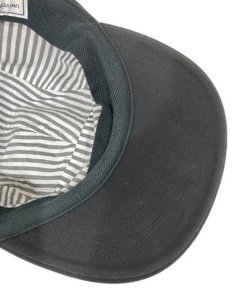 UNIVERSAL PRODUCTS.（ユニバーサルプロダクツ）UNIVERSAL PRODUCTS. (ユニバーサルプロダクツ) COMES AND GOES (カムズアンドゴーズ) 6PANEL BASEBALL CAP ブラックの古着・服飾アイテム