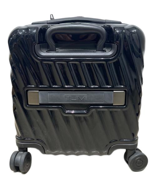 TUMI（トゥミ）TUMI (トゥミ) スモール・コンパクト・4ウィール・ブリーフ ブラックの古着・服飾アイテム