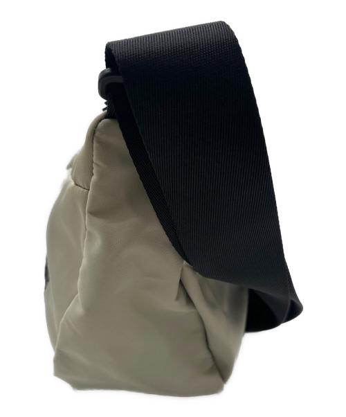 Onitsuka Tiger（オニツカタイガー）Onitsuka Tiger (オニツカタイガー) MESSENGER BAG ベージュの古着・服飾アイテム