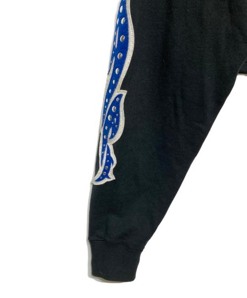 BAPE BY A BATHING APE（ベイプバイアベイシングエイプ）BAPE BY A BATHING APE (ベイプバイアベイシングエイプ) Graffiti Studded Hoodie ブラック サイズ:Mの古着・服飾アイテム