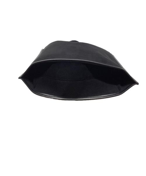 FEEL AND TASTE（フィールアンドテイスト）FEEL AND TASTE (フィールアンドテイスト) ラージフラットトートバッグ ブラックの古着・服飾アイテム