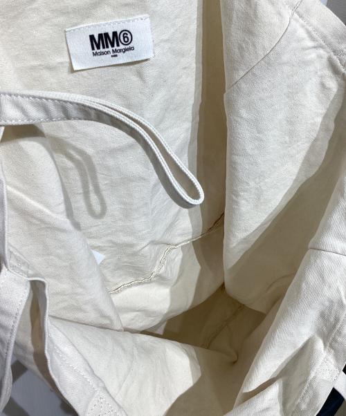 MM6 Maison Margiela（エムエムシックスメゾンマルジェラ）MM6 Maison Margiela (エムエムシックス メゾンマルジェラ) エイトハンドル ラージトートバッグ アイボリーの古着・服飾アイテム