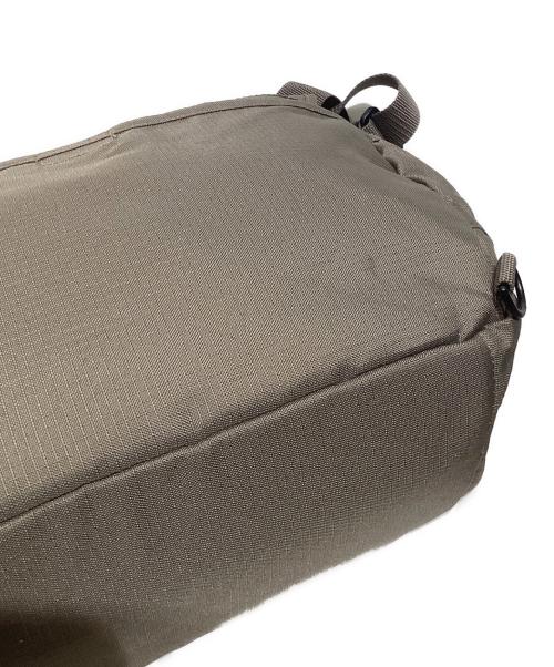 Eddie Bauer（エディーバウアー）Eddie Bauer (エディーバウアー) ショルダーバッグ オリーブの古着・服飾アイテム