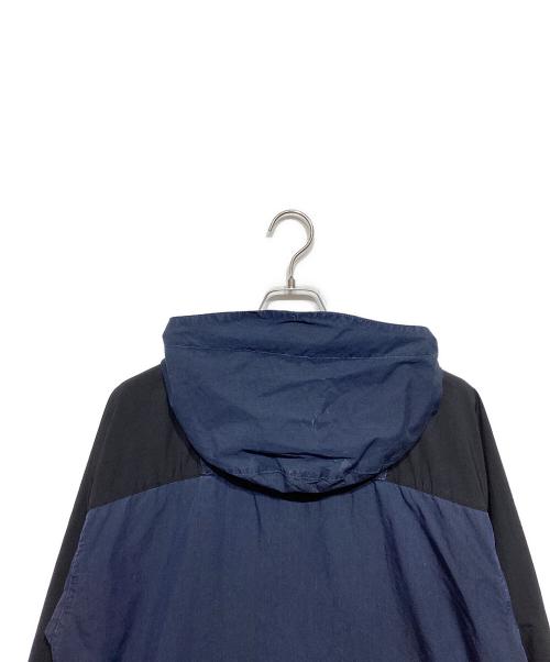 THE NORTHFACE PURPLELABEL（ザ・ノースフェイス パープルレーベル）THE NORTHFACE PURPLELABEL JOURNAL STANDARD (ジャーナル スタンダード) Indigo Mountain Wind Parka インディゴ×ブラック サイズ:Mの古着・服飾アイテム