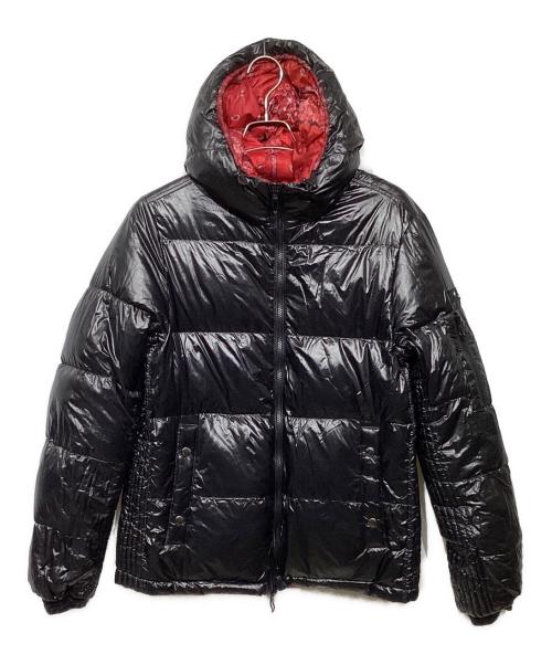 TATRAS（タトラス）TATRAS (タトラス) リバーシブルダウンジャケット MTAT20A4731-D ブラック×レッド サイズ:3の古着・服飾アイテム