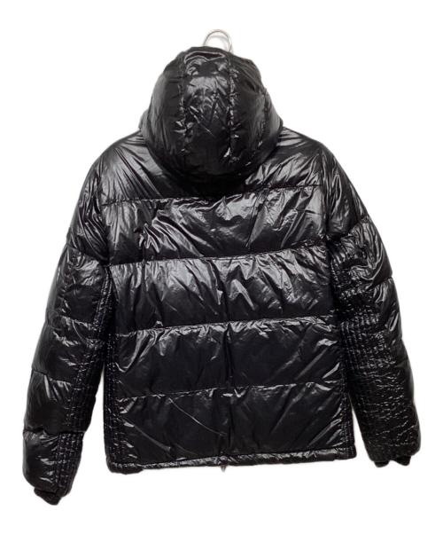 TATRAS（タトラス）TATRAS (タトラス) リバーシブルダウンジャケット MTAT20A4731-D ブラック×レッド サイズ:3の古着・服飾アイテム