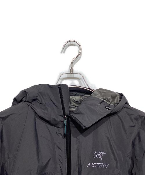 ARC'TERYX（アークテリクス）ARC'TERYX (アークテリクス) ALPHA SL JACKET グレー×ブルー サイズ:Sの古着・服飾アイテム