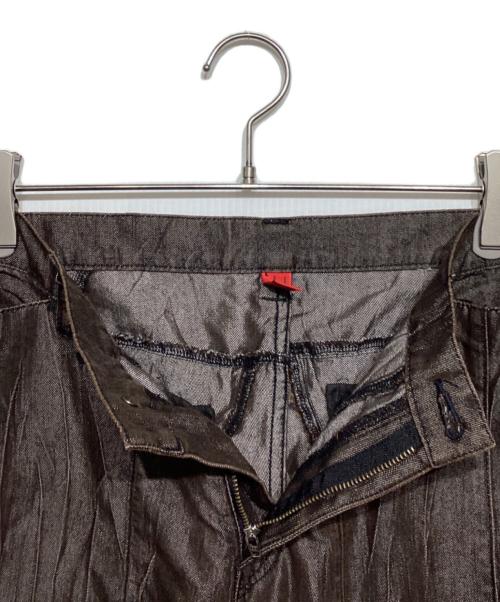 HaaT（ハート）HaaT (ハート イッセイ ミヤケ) シワ加工フレアパンツ　 ブラウン サイズ:3の古着・服飾アイテム