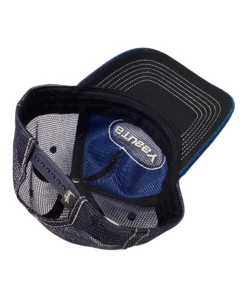 stussy（ステューシー）stussy (ステューシー) CUT OUT LEATHER TRUCKER CAP　1311138 ネイビーの古着・服飾アイテム