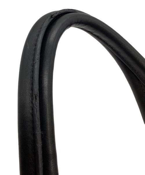 ANYA HINDMARCH（アニヤ・ハインドマーチ）ANYA HINDMARCH (アニヤハインドマーチ) 2WAYバッグ ブラックの古着・服飾アイテム