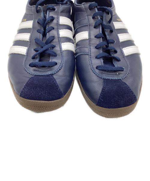 adidas（アディダス）adidas (アディダス) SHIBUYA IH1305 ローカットスニーカー ネイビー×ホワイト サイズ:US8.5の古着・服飾アイテム