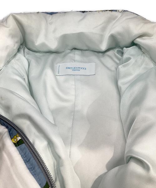 Emilio Pucci（エミリオ プッチ）Emilio Pucci (エミリオ プッチ) 総柄ダウンジャケット　66YC01 スカイブルー サイズ:36の古着・服飾アイテム