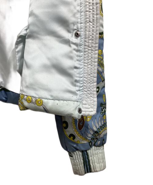 Emilio Pucci（エミリオ プッチ）Emilio Pucci (エミリオ プッチ) 総柄ダウンジャケット　66YC01 スカイブルー サイズ:36の古着・服飾アイテム