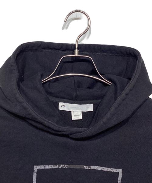 Y-3（ワイスリー）Y-3 (ワイスリー) U SQUARE LABEL GRAPHIC HOODIE　GV6056 ブラック サイズ:Sの古着・服飾アイテム