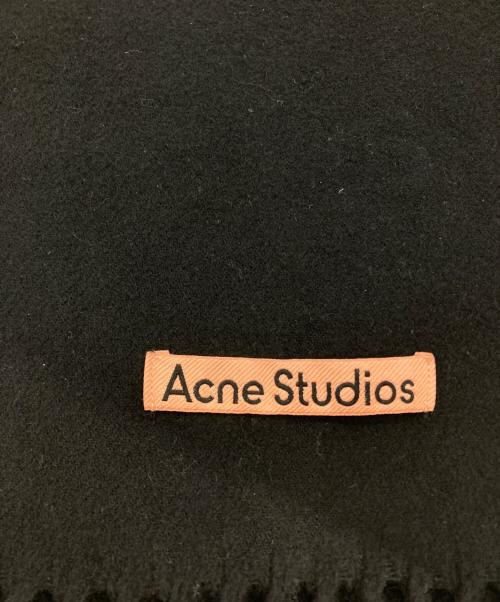 Acne studios（アクネ ストゥディオス）Acne studios (アクネ ストゥディオス) マフラー フリンジウールスカーフ ブラック サイズ:200×45ｃｍの古着・服飾アイテム