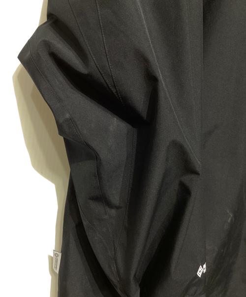 FREAK'S STORE（フリークスストア）FREAK'S STORE (フリークスストア) Plus Phenix (プラスフェニックス) 別注 GORE-TEX WINDSTOPPER HOODIE JACKET ブラック サイズ:Lの古着・服飾アイテム