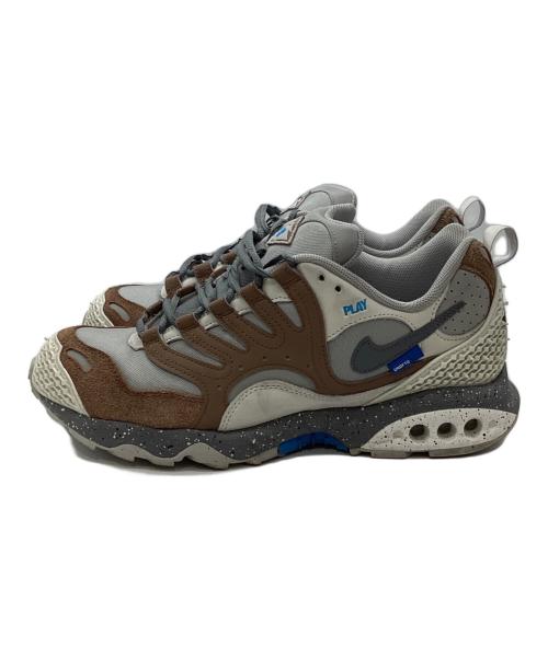NIKE（ナイキ）NIKE (ナイキ) UNDEFEATED (アンディフィーテッド) AIR TERRA HUMARA　FN7546-200 グレー×ブラウン サイズ:US11の古着・服飾アイテム