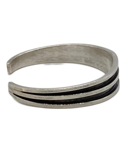 インディアンジュエリー（インディアンジュエリー）インディアンジュエリー (インディアンジュエリー) 2-LINE BRACELET シルバーの古着・服飾アイテム