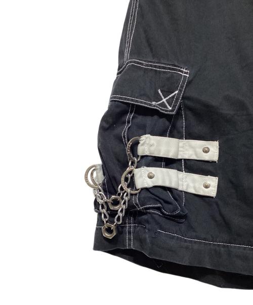TRIPP NYC（トリップニューヨークシティー）TRIPP NYC (トリップニューヨークシティー) チェーン装飾 ハーフパンツ ブラック サイズ:Sの古着・服飾アイテム