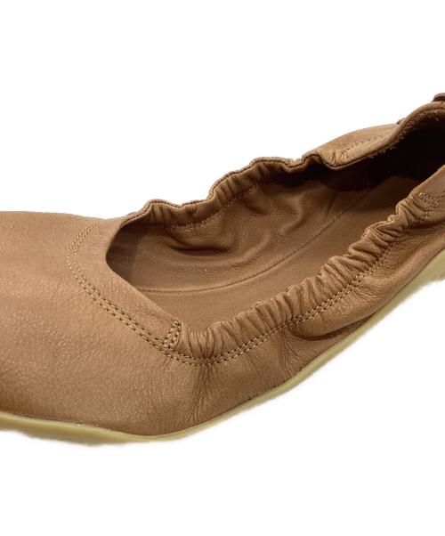 VIVOBARE FOOT（ビボベアフット）VIVOBARE FOOT (ビボベアフット) バレエパンプス キャメル サイズ:39の古着・服飾アイテム