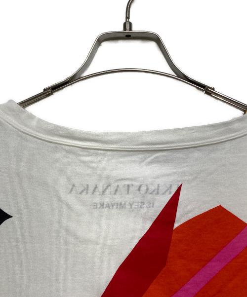 ISSEY MIYAKE（イッセイミヤケ）ISSEY MIYAKE (イッセイミヤケ) IKKO TANAKA (イッコウタナカ) プリントTシャツ ホワイト サイズ:5の古着・服飾アイテム