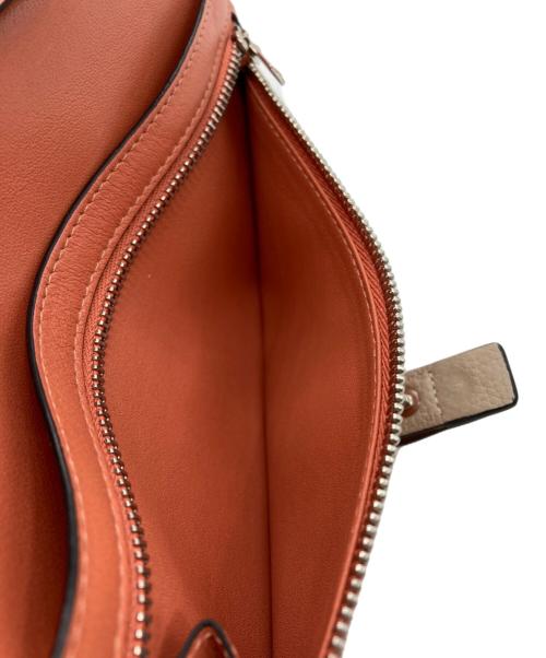 LOEWE（ロエベ）LOEWE (ロエベ) バーティカル ウォレット ラージ ベージュの古着・服飾アイテム