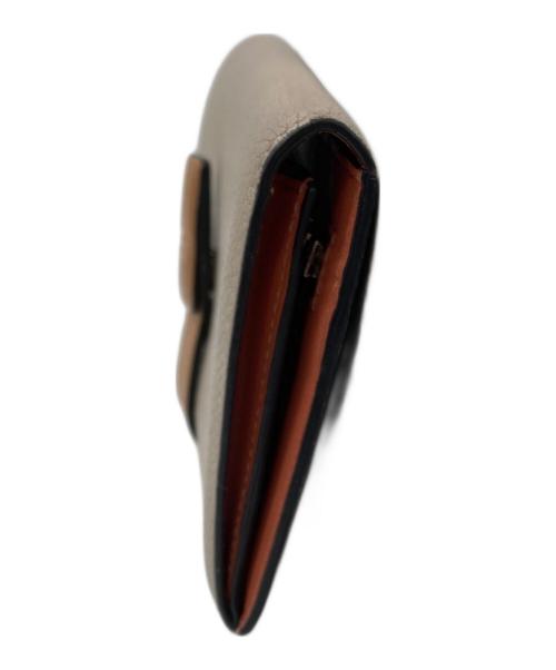 LOEWE（ロエベ）LOEWE (ロエベ) バーティカル ウォレット ラージ ベージュの古着・服飾アイテム