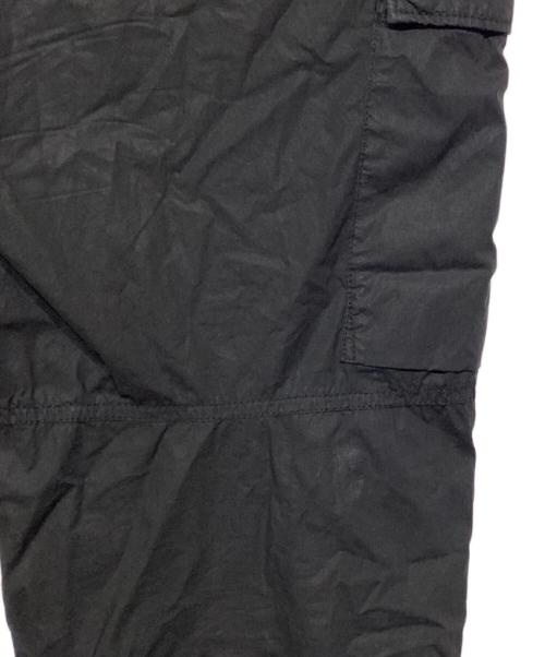 STONE ISLAND（ストーンアイランド）STONE ISLAND (ストーンアイランド) ガーメントダイストレッチコットンカーゴパンツ　801531303 ブラック サイズ:34の古着・服飾アイテム