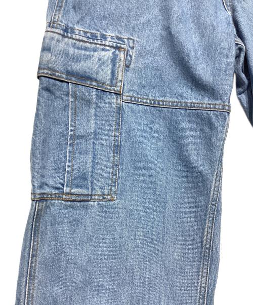 PALACE（パレス）PALACE (パレス) CARPO JEAN デニムカーゴパンツ ライトインディゴ サイズ:32の古着・服飾アイテム