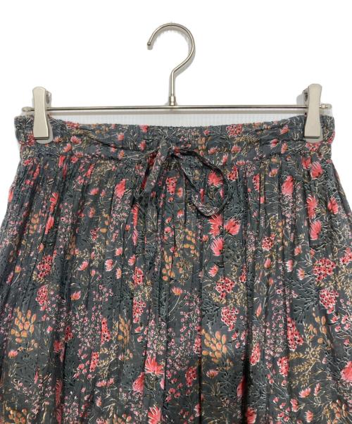 SOIL（ソイル）SOIL (ソイル) 花柄スカート グレー サイズ:SIZE 2の古着・服飾アイテム