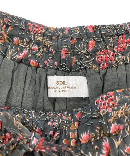 SOIL（ソイル）SOIL (ソイル) 花柄スカート グレー サイズ:SIZE 2の古着・服飾アイテム