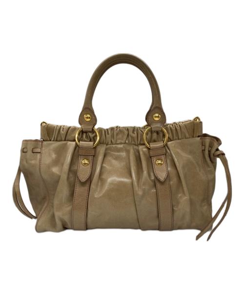 MIU MIU（ミュウミュウ）MIU MIU (ミュウミュウ) ヴィッテロリュクス レザー 2WAYバッグ ベージュの古着・服飾アイテム