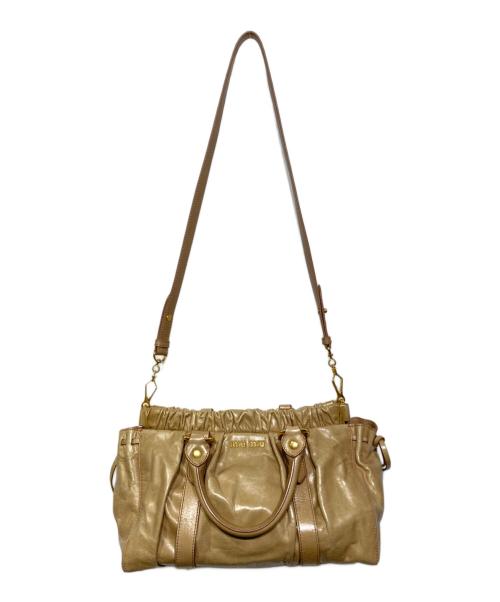 MIU MIU（ミュウミュウ）MIU MIU (ミュウミュウ) ヴィッテロリュクス レザー 2WAYバッグ ベージュの古着・服飾アイテム