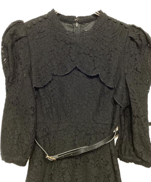 HER LIP TO（ハーリップトゥ）HER LIP TO (ハーリップトゥ) Scallop Belted Lace Dress ブラック サイズ:Sの古着・服飾アイテム